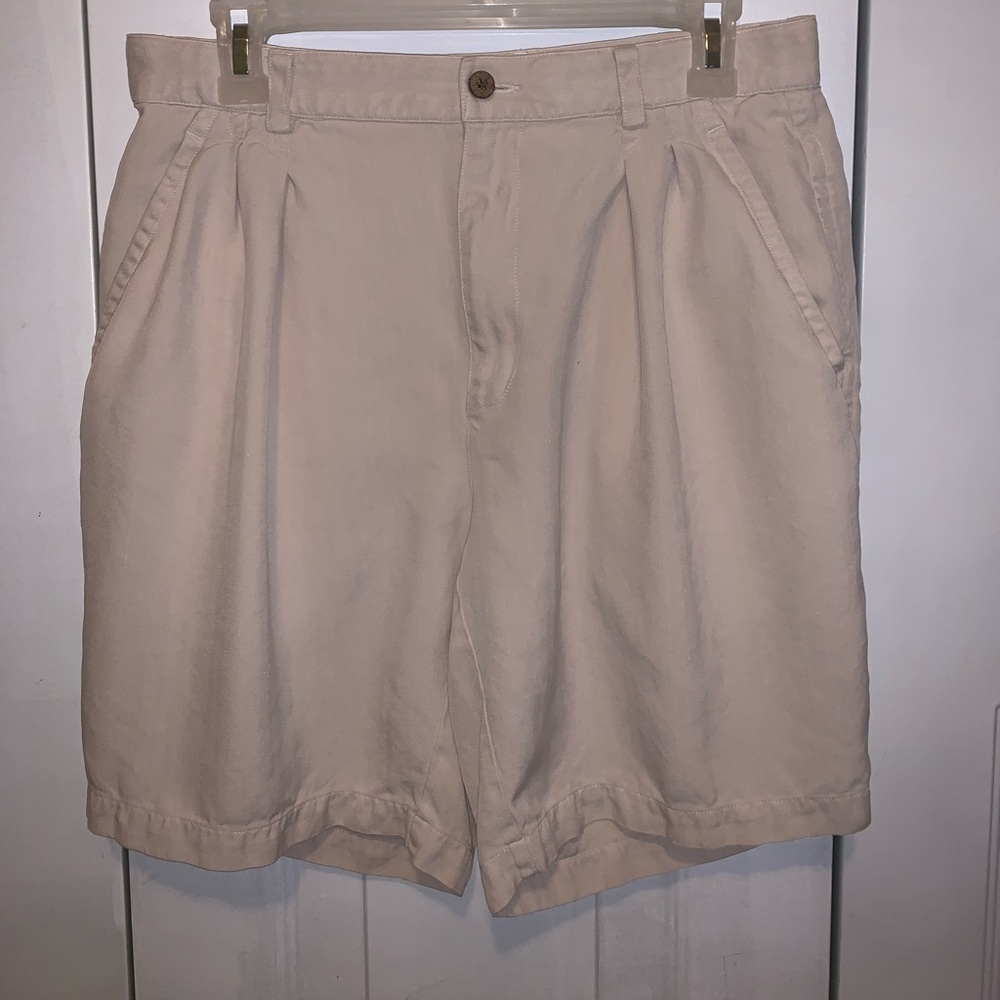 COPY - Tommy Bahama Pleated Relaxed Shorts